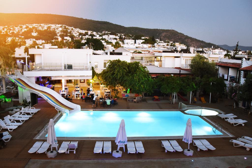 Delfi Hotel Spa & Wellness Center Bodrum Kültér fotó
